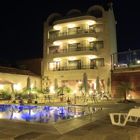 Guest House Palazzo 비알라 외부 사진