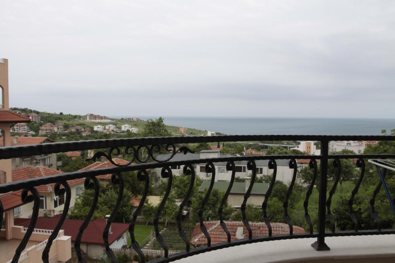 Guest House Palazzo 비알라 외부 사진