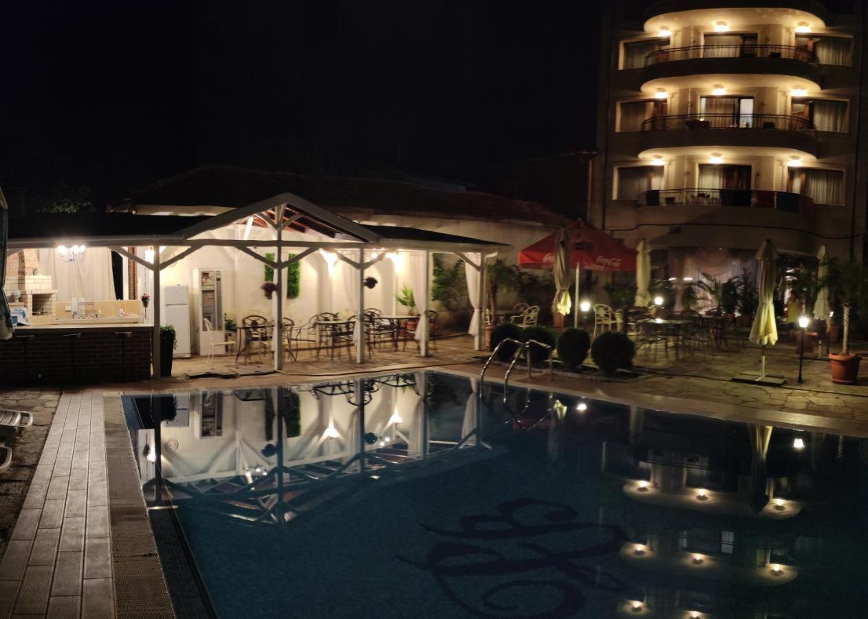 Guest House Palazzo 비알라 외부 사진