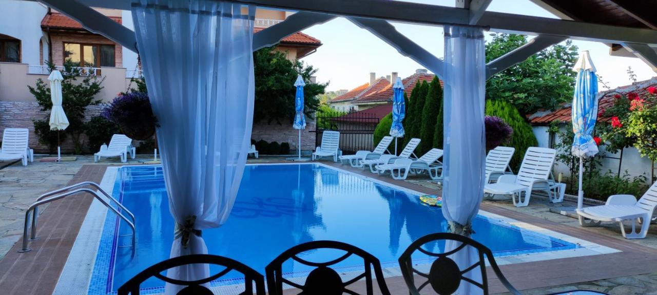 Guest House Palazzo 비알라 외부 사진