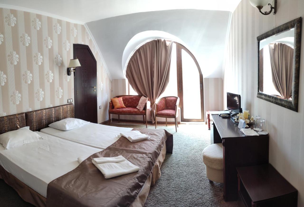 Guest House Palazzo 비알라 외부 사진