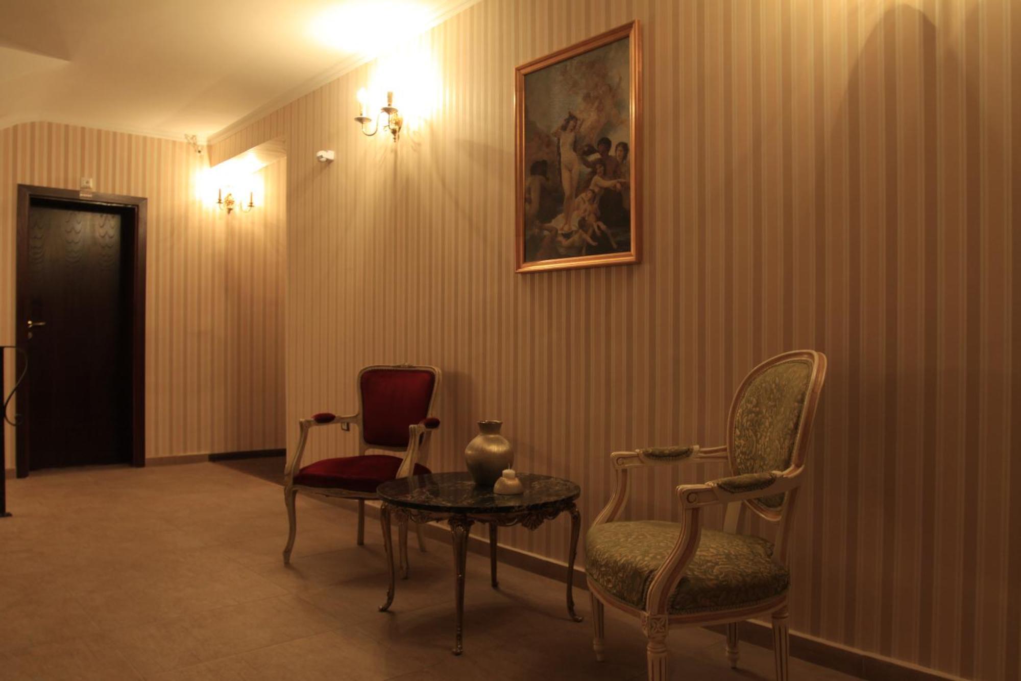 Guest House Palazzo 비알라 외부 사진